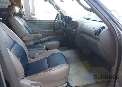 2001 Toyota Tundra Ltd V8 from USA, damaged, VIN 5TBRT38191S211640